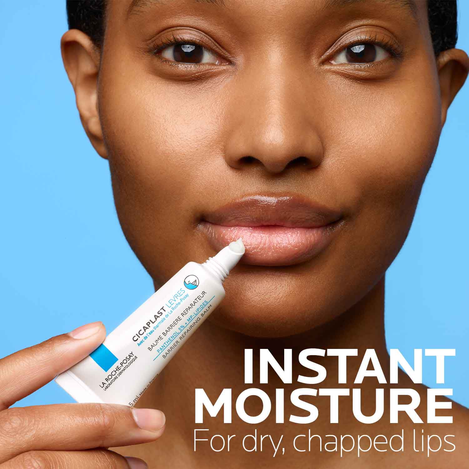 Cicaplast-lips-model_1500x1500.jpg